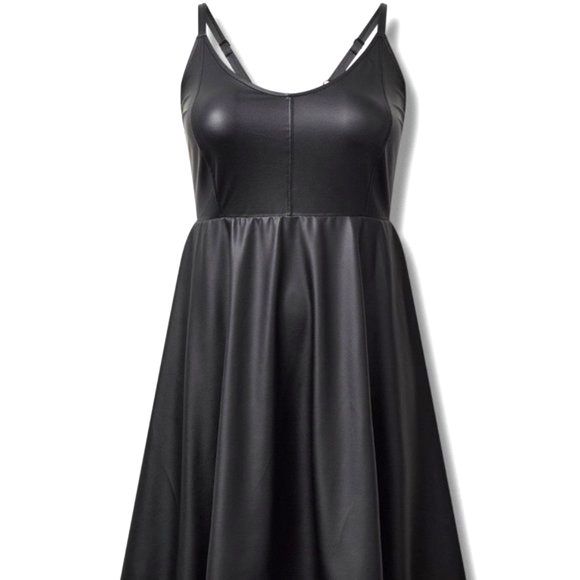 ❤️NWT VINTAGE TORRID DRESS - FAUX VEGAN LEATHER PLEATHER  CAMI POCKETS PLUS SIZE - Picture 12 of 14